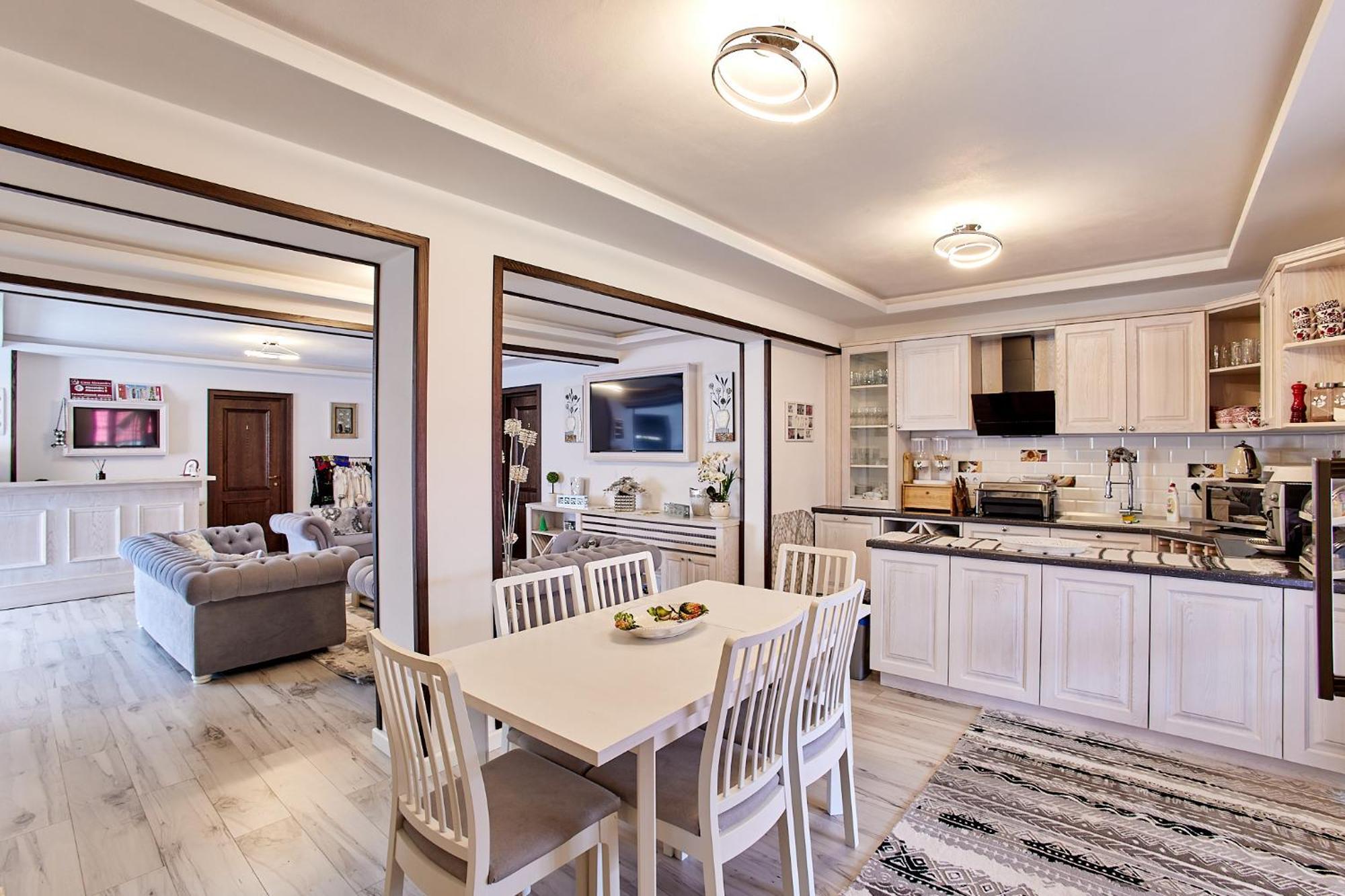 Casa Alexandru - Locul In Care Te Simti Acasa Hotell Viseu de Jos Exteriör bild
